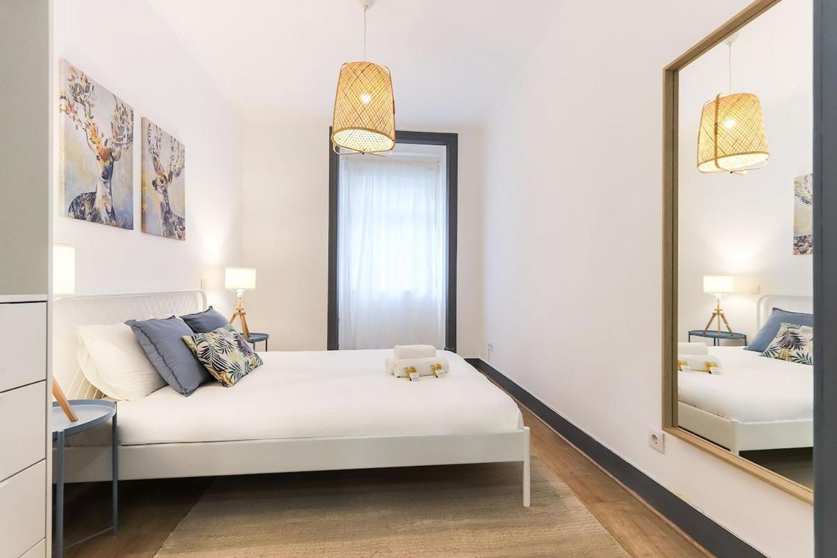 Typical 2 Charming Flat By Homeful Homes Lisbon